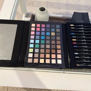 Sephora Chroma Color Eye Palette - shadows and liners